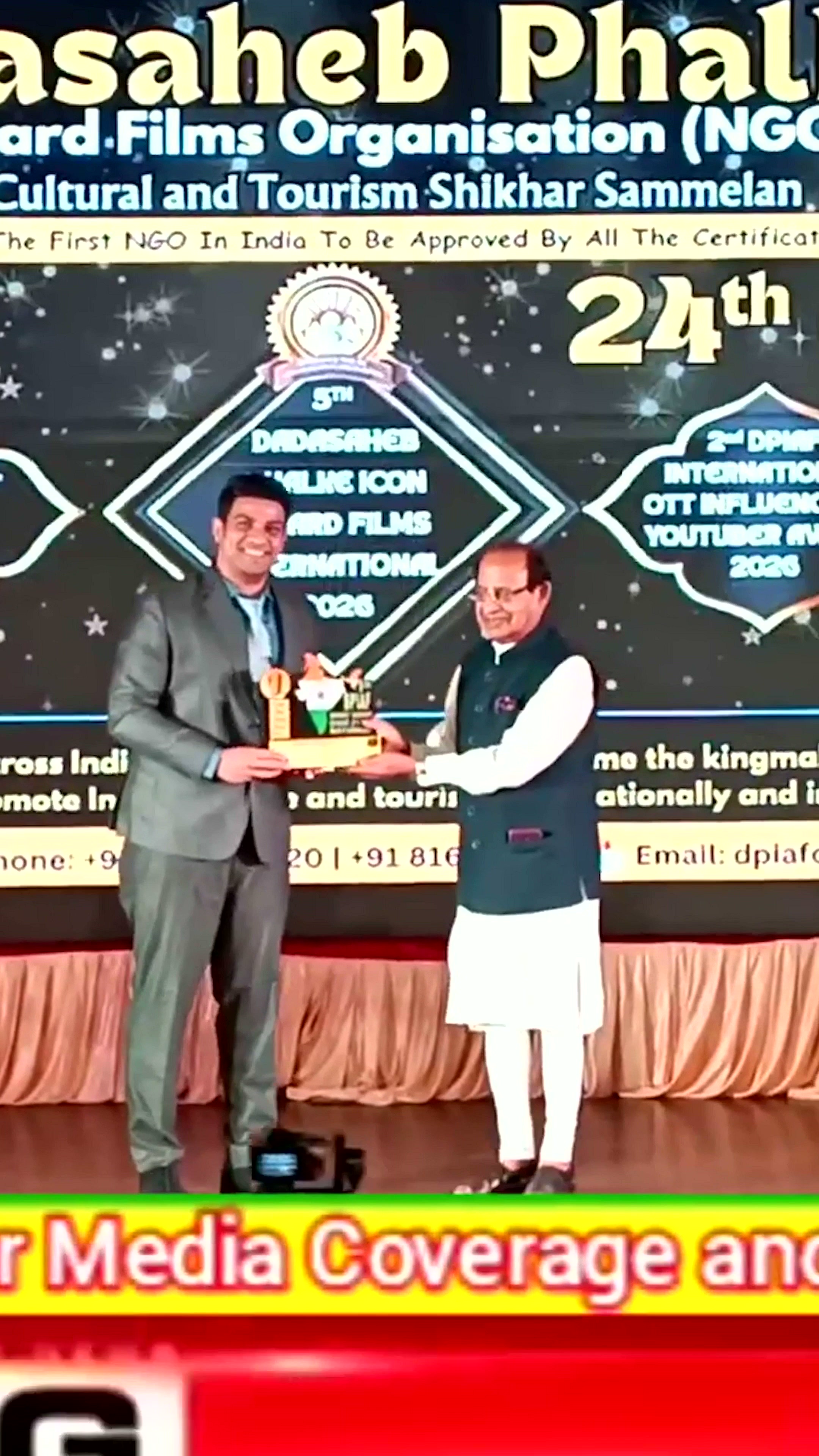 5th DPIAF Bharat Gaurav Icon Award — event photograph of Dr. Ibad Patel